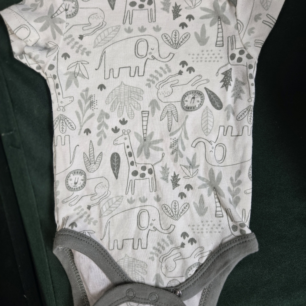 Onesies - Picture 10 of 11